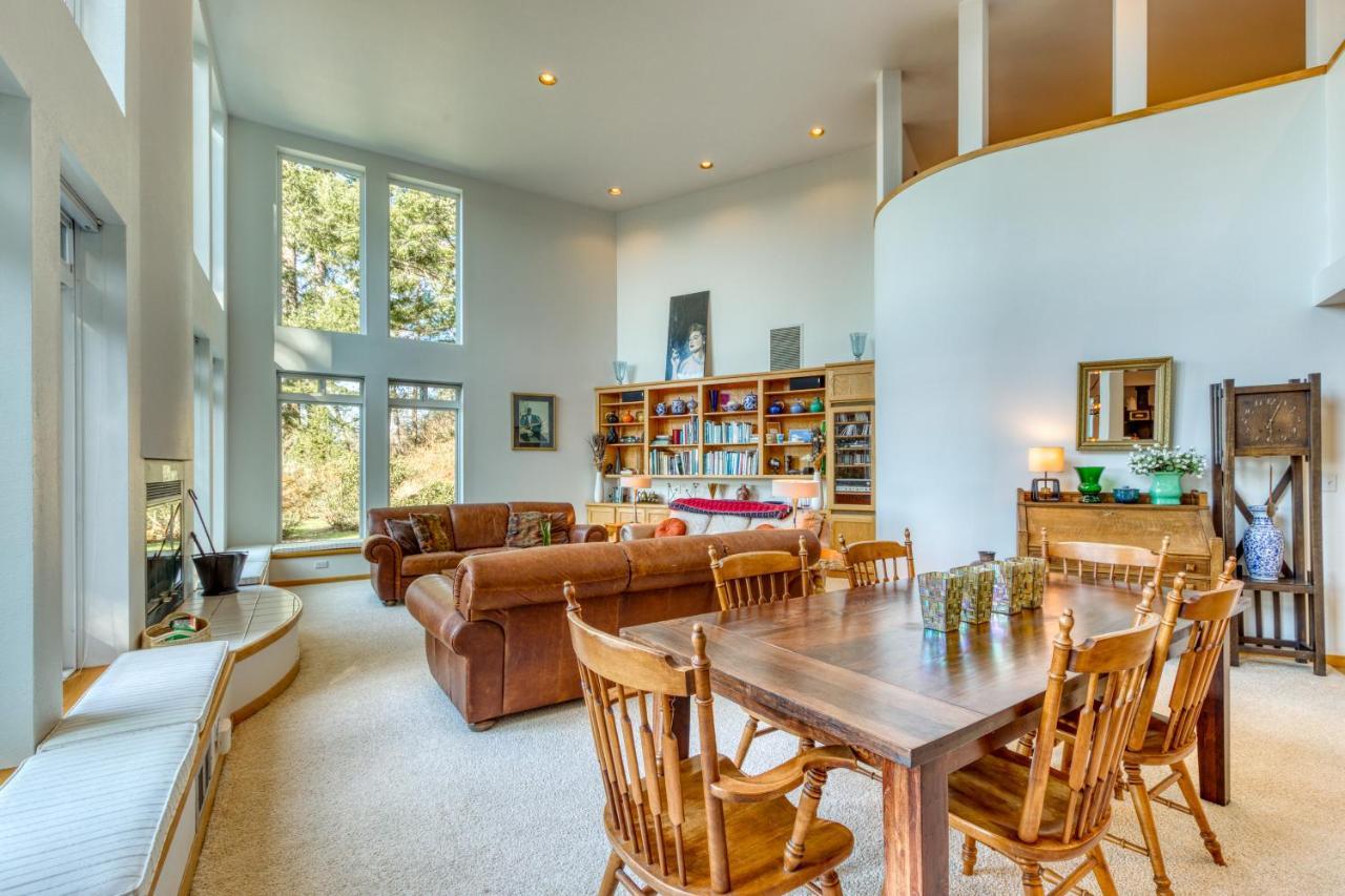 Forest Ridge Retreat Coos Bay Extérieur photo