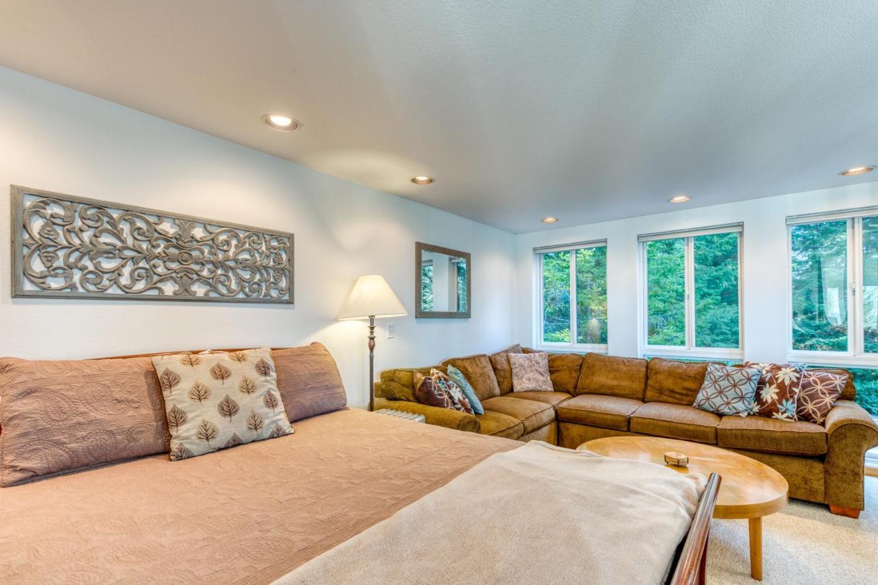 Forest Ridge Retreat Coos Bay Extérieur photo